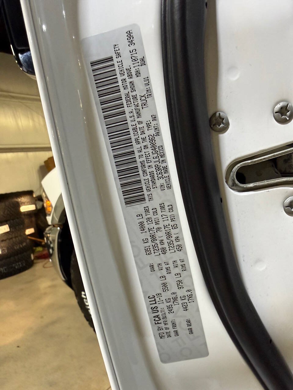 Used 2018 RAM 3500 Laramie RWD image 54