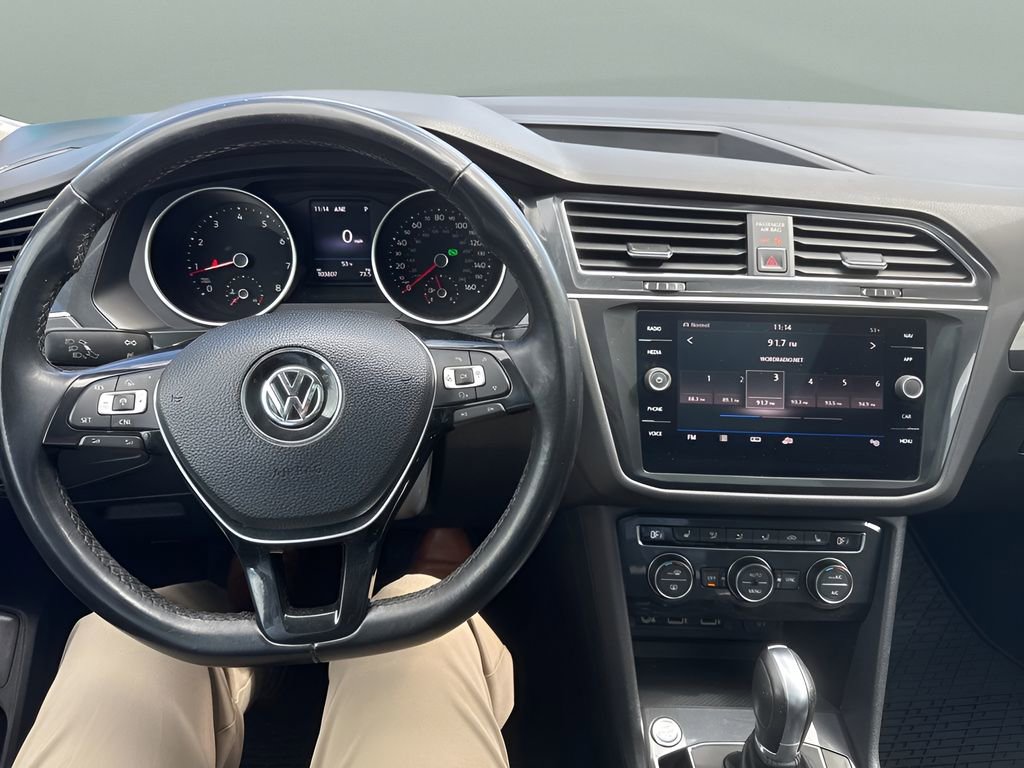 Used 2018 Volkswagen Tiguan SEL image 11
