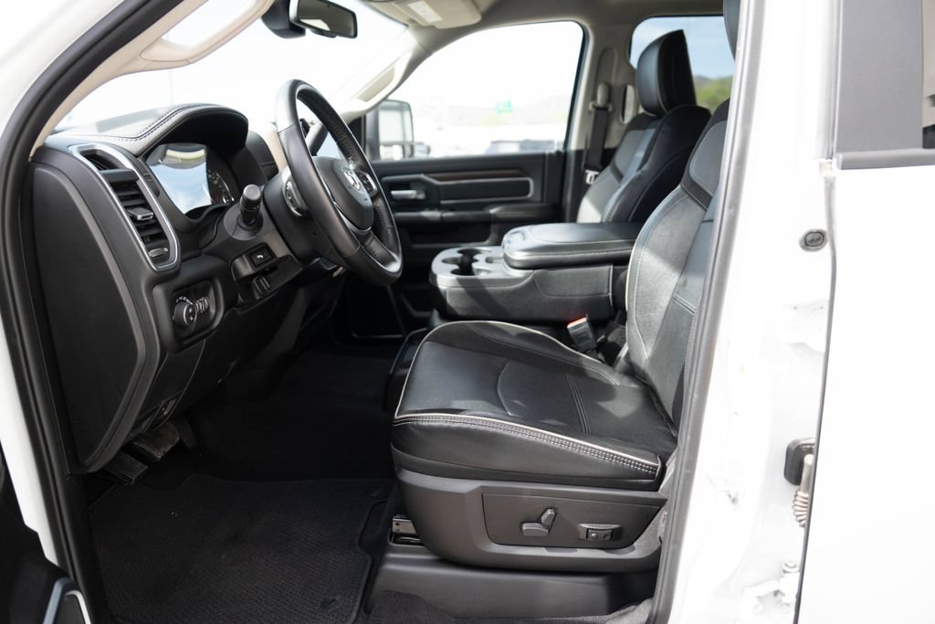 Used 2024 RAM 2500 Laramie AWD/4WD image 14