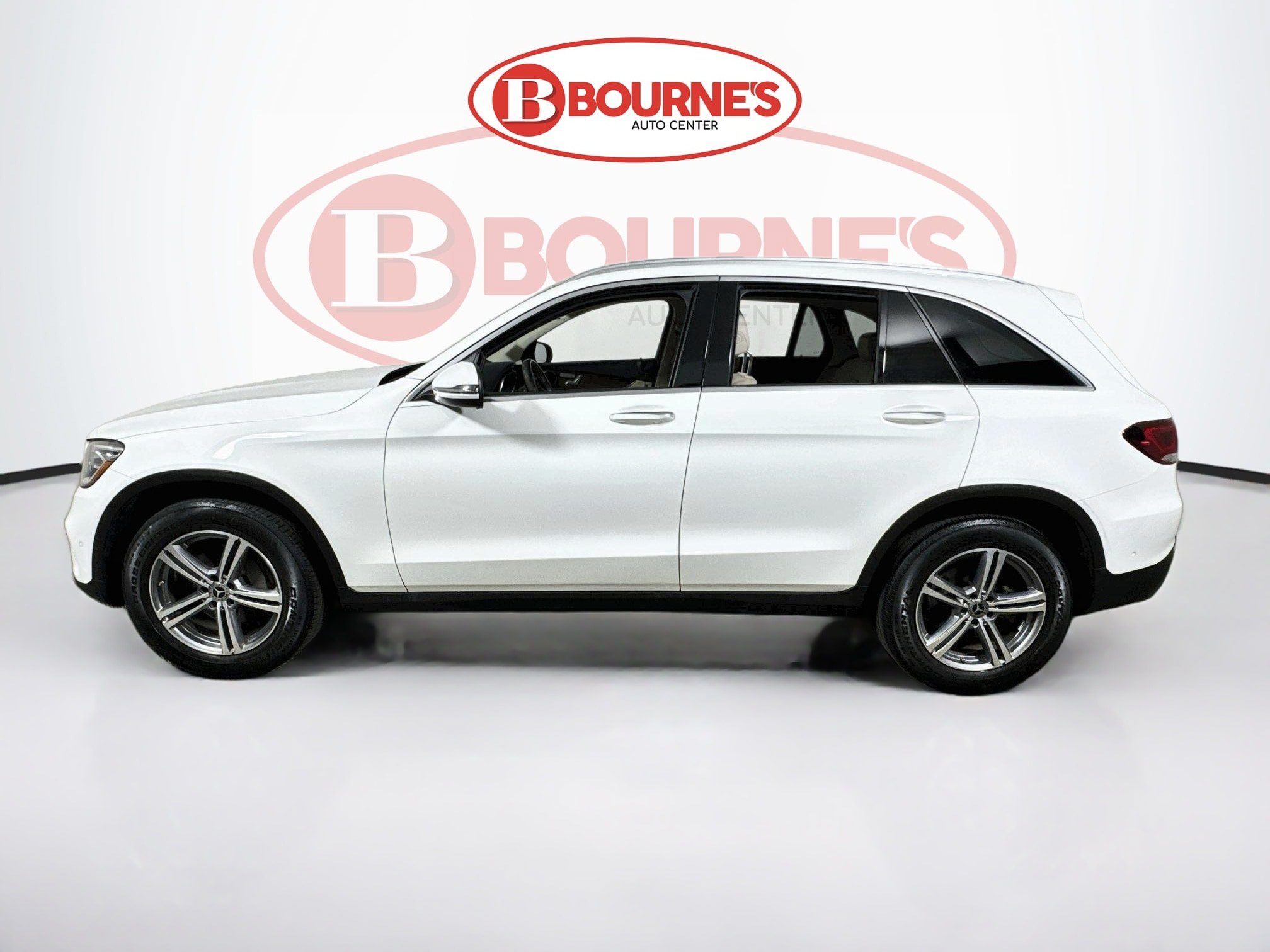 Used 2021 Mercedes-Benz GLC 300 4MATIC image 7