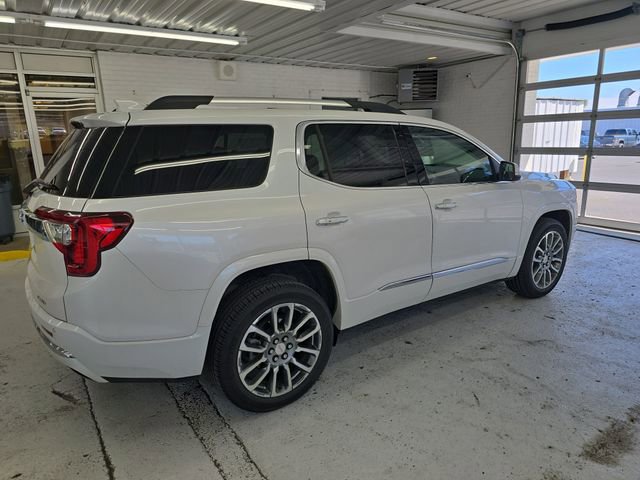 Certified 2023 GMC Acadia Denali w/ Denali Technology Package AWD/4WD image 6