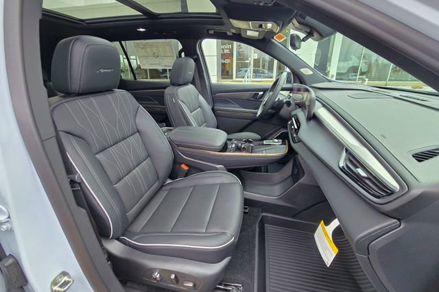 New 2026 Buick Enclave Avenir w/ Super Cruise Package FWD image 17