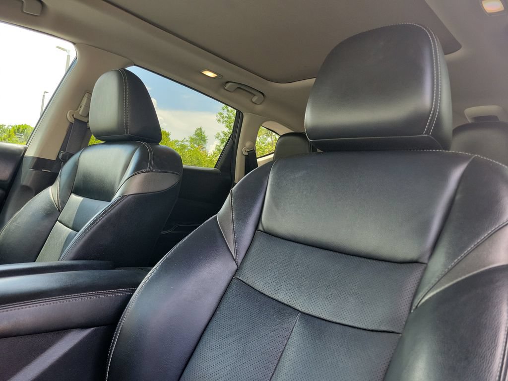 Used 2017 Nissan Murano Platinum w/ Platinum Technology Package FWD image 23