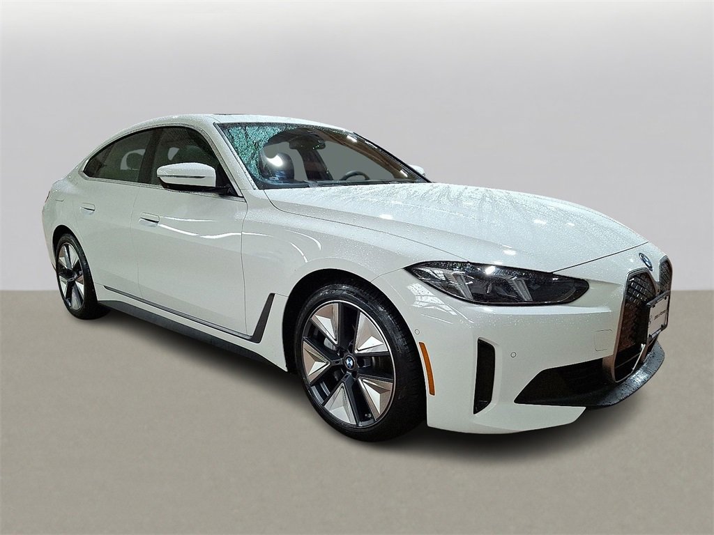 Used 2025 BMW i4 xDrive40i w/ M Sport Package image 3