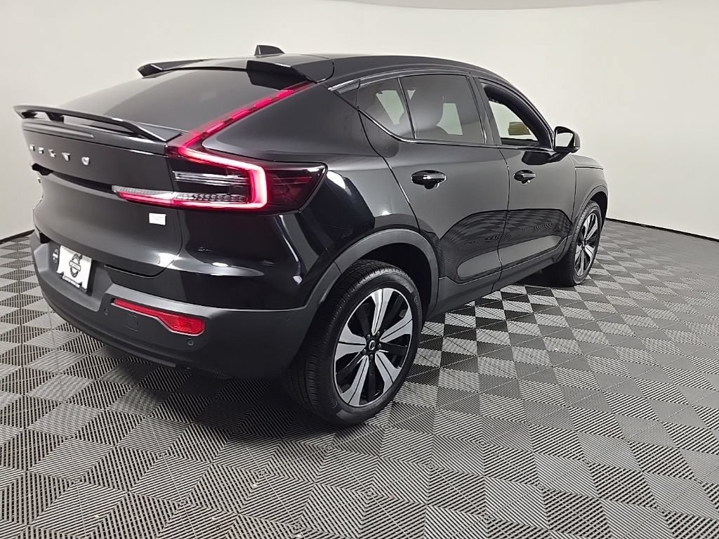 Certified 2023 Volvo C40 P8 Recharge Plus w/ Climate Package AWD/4WD image 8