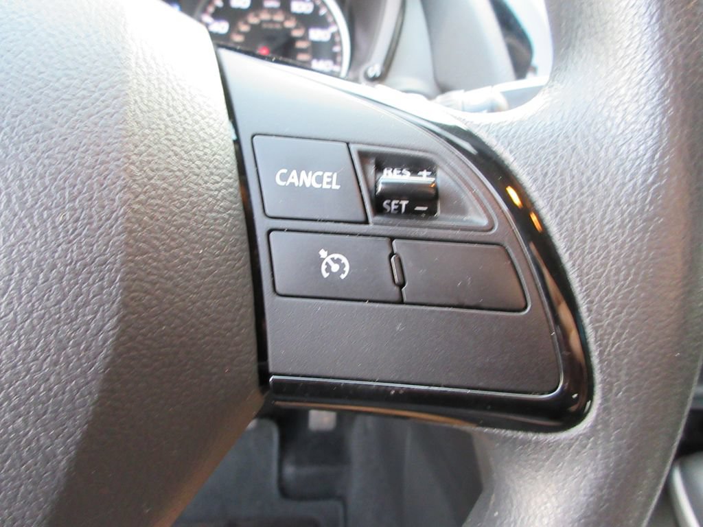 Used 2025 Mitsubishi Eclipse Cross LE AWD/4WD image 25