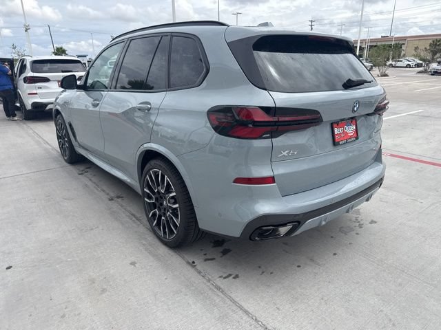New 2026 BMW X5 xDrive50e w/ M Sport Package AWD/4WD image 4