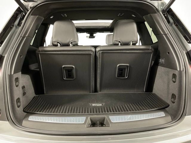 Certified 2025 Cadillac XT6 Premium Luxury w/ Platinum Package AWD/4WD image 33