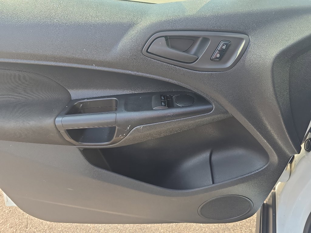 Used 2016 Ford Transit Connect XL image 17