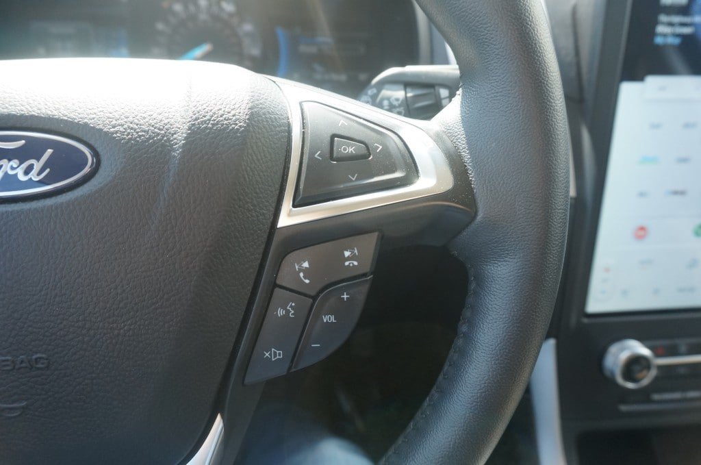 Used 2024 Ford Edge SEL w/ Convenience Package AWD/4WD image 17