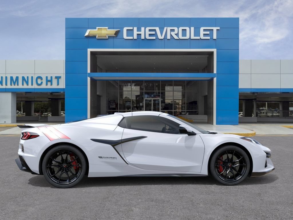 New 2027 Chevrolet Corvette Grand Sport w/ Z52 Sport Performance Package RWD image 5