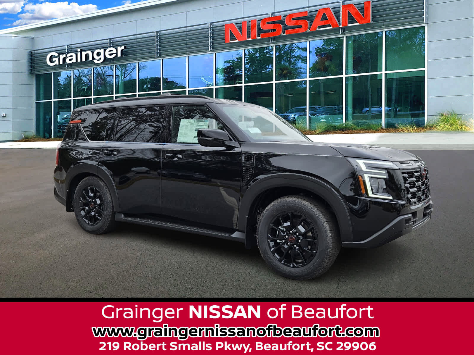 New 2026 Nissan Armada PRO-4X AWD/4WD image 1