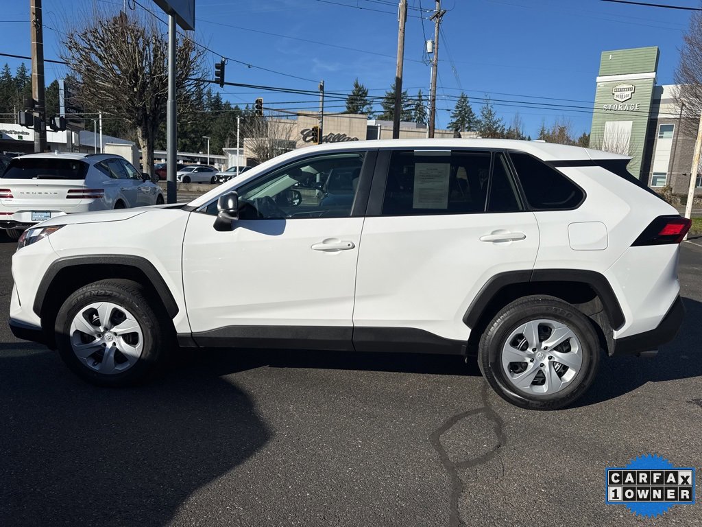 Used 2024 Toyota RAV4 LE image 3