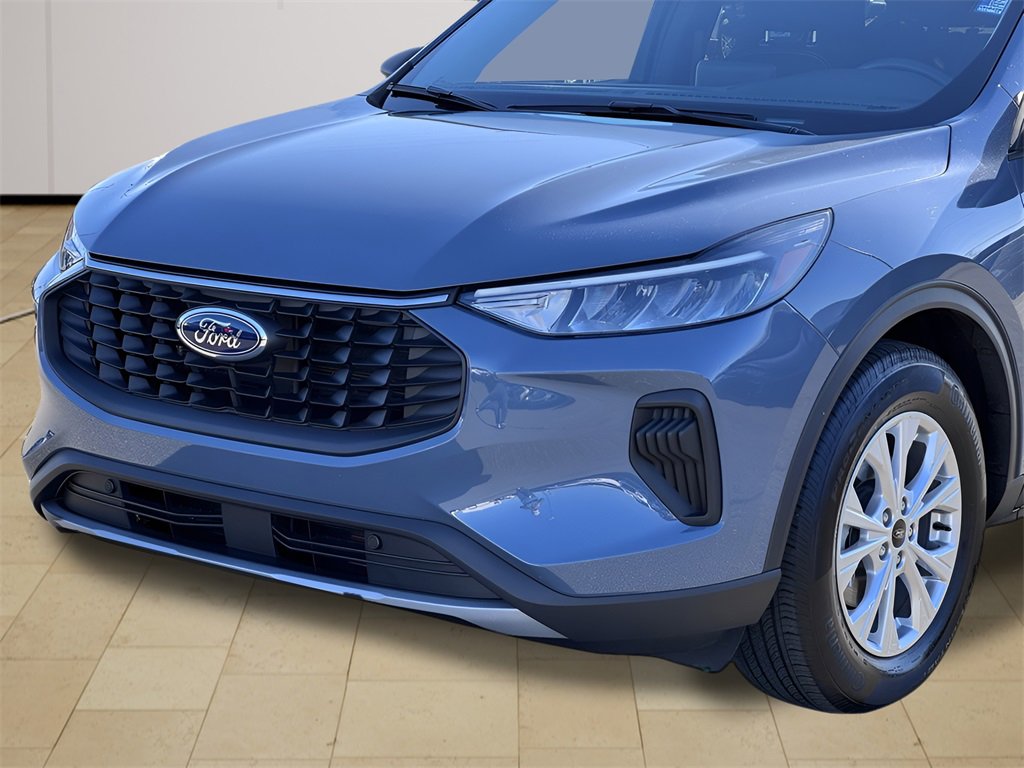 Used 2025 Ford Escape Active image 34