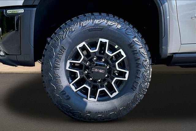New 2026 GMC Sierra 2500 AT4X AWD/4WD image 13