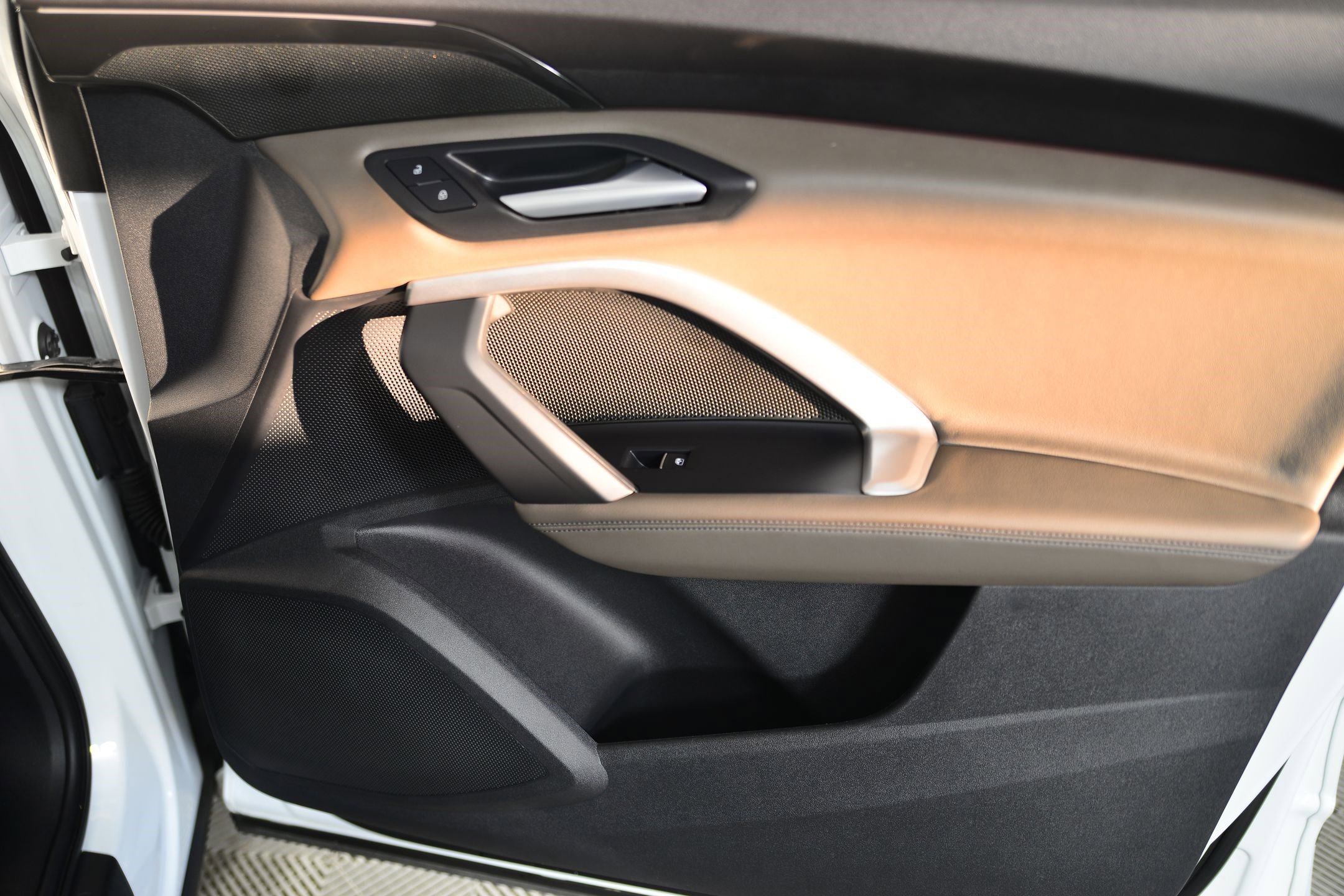 Certified 2025 Audi Q5 Premium w/ Convenience Package image 20