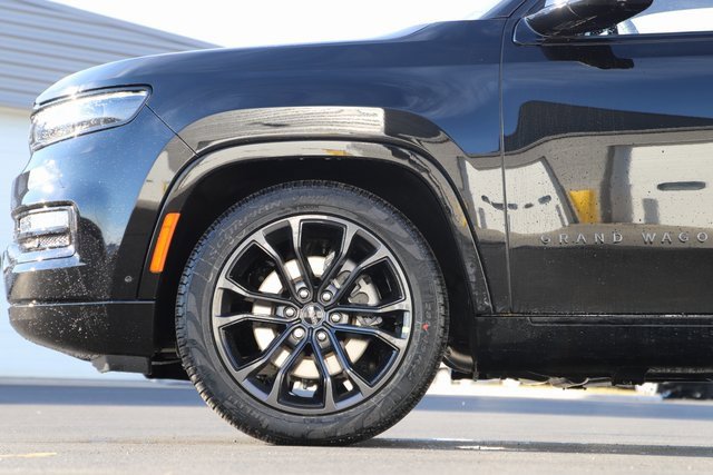 New 2024 Jeep Grand Wagoneer Series II w/ Quick Order Packagew 28T image 4