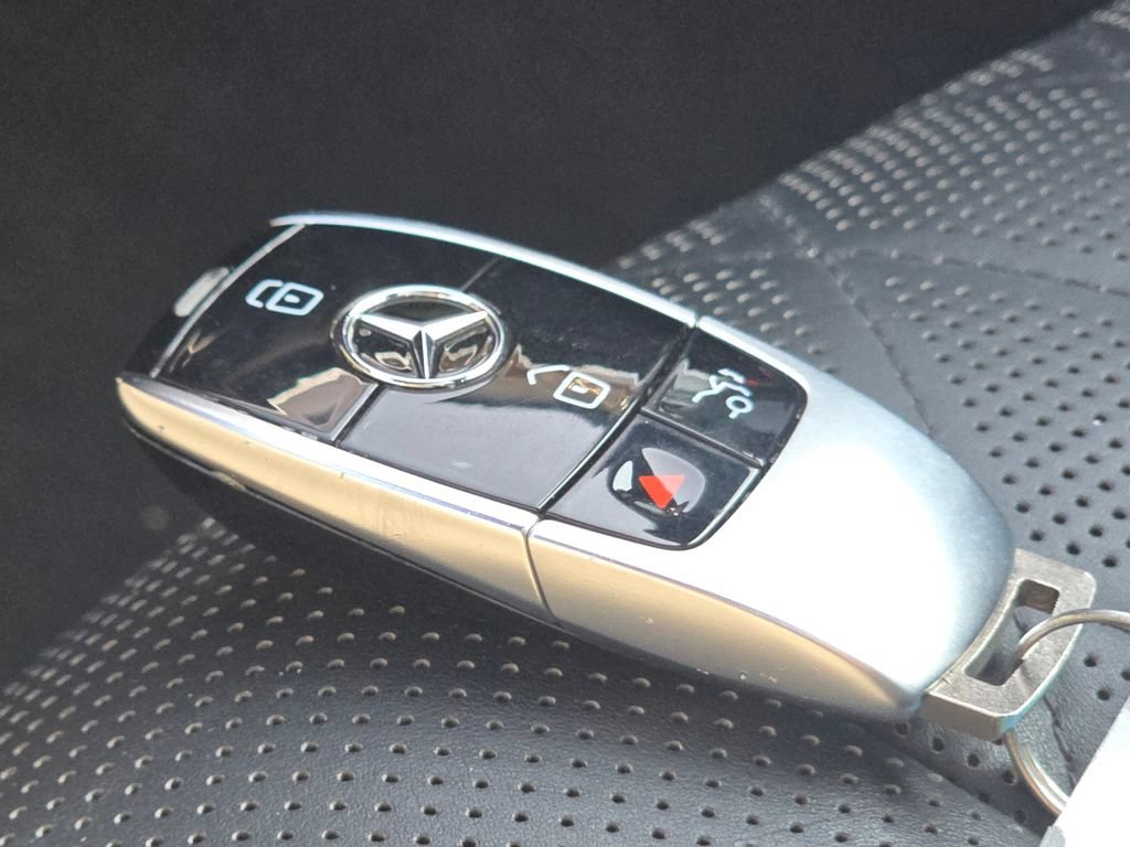 Used 2019 Mercedes-Benz S 560 4MATIC Sedan image 39