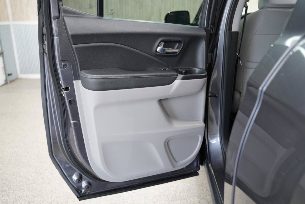 Used 2019 Honda Ridgeline RTL-E image 35