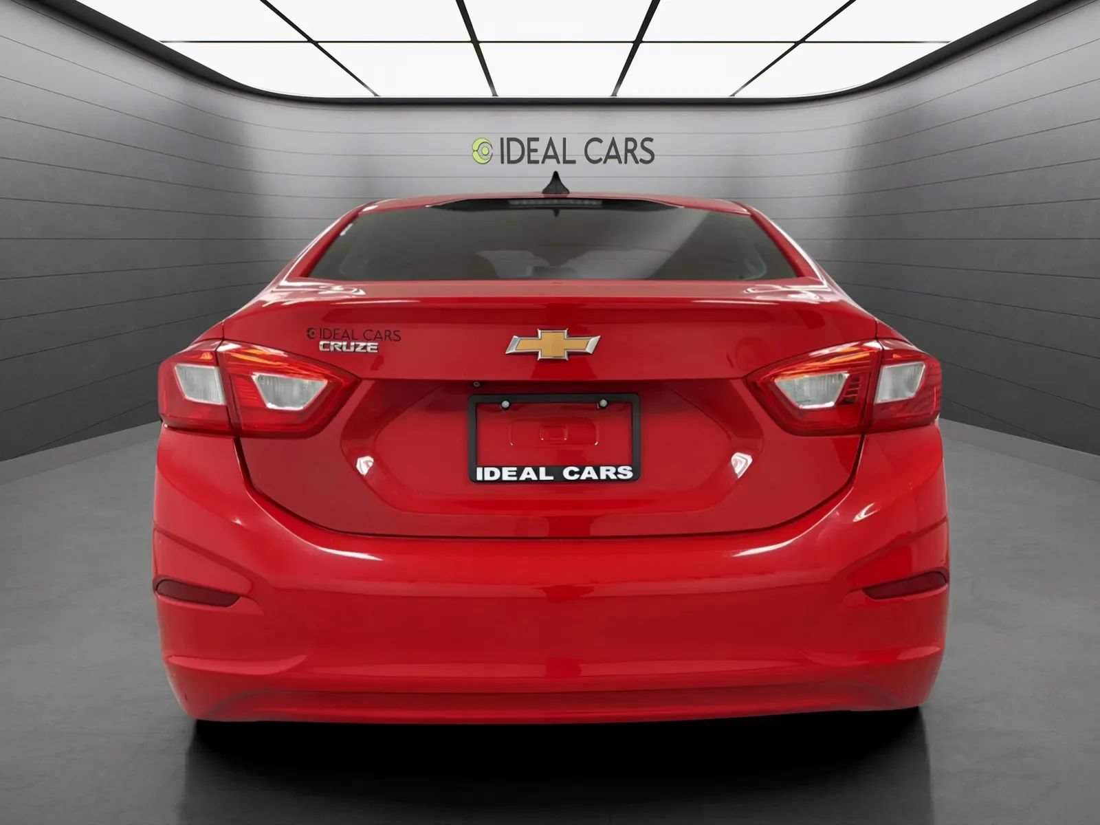 Used 2017 Chevrolet Cruze LS FWD image 6
