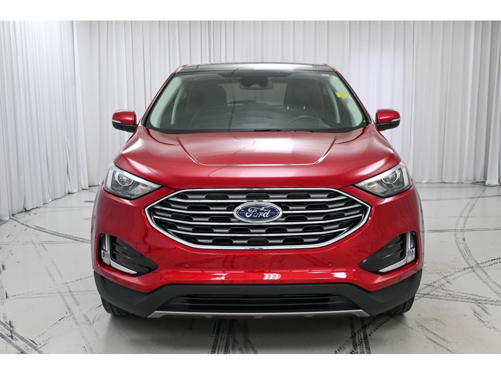 Used 2022 Ford Edge Titanium w/ Class II Trailer Tow Package image 3