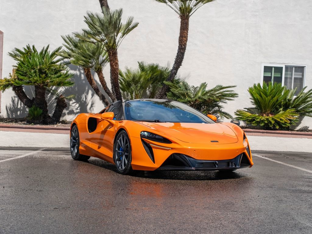 New 2026 McLaren Artura Spider image 6