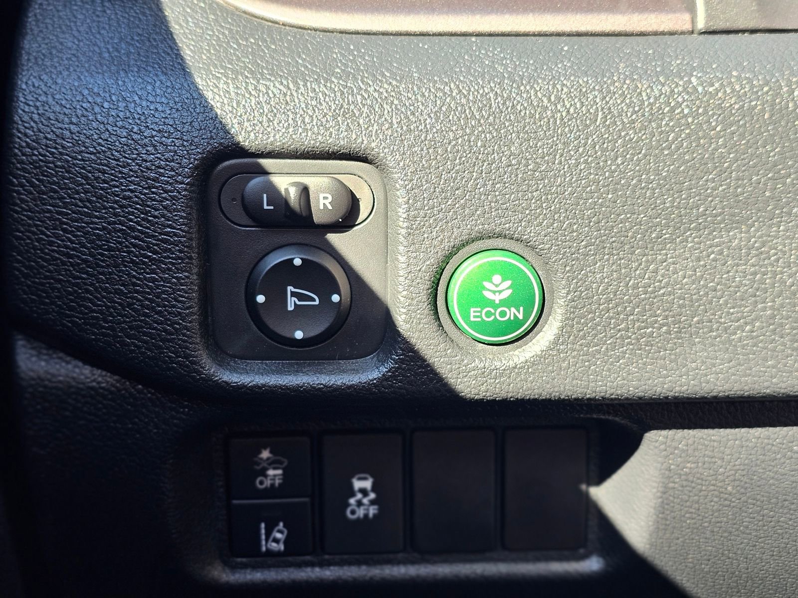 Used 2022 Honda Pilot Sport image 19