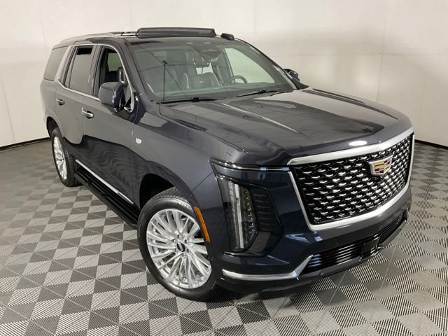 Used 2025 Cadillac Escalade Premium Luxury AWD/4WD image 40