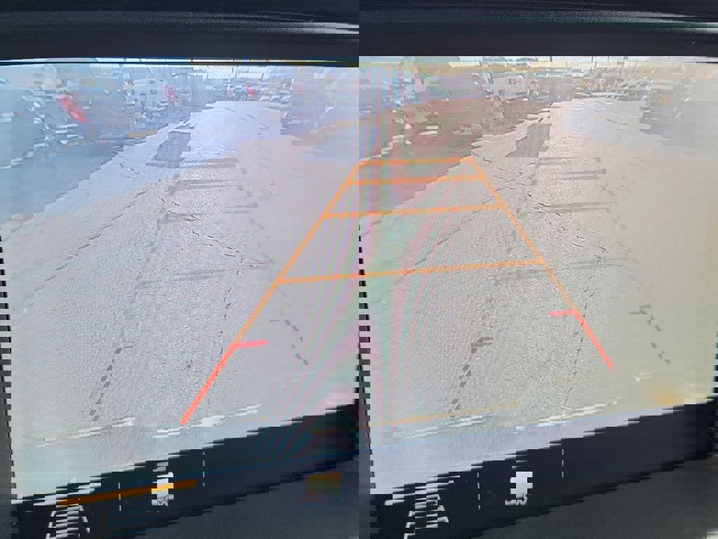 Used 2020 GMC Canyon SLE w/ Elevation Edition image 19