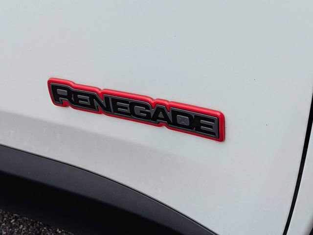 Used 2023 Jeep Renegade Trailhawk w/ Trailer Tow Group AWD/4WD image 12