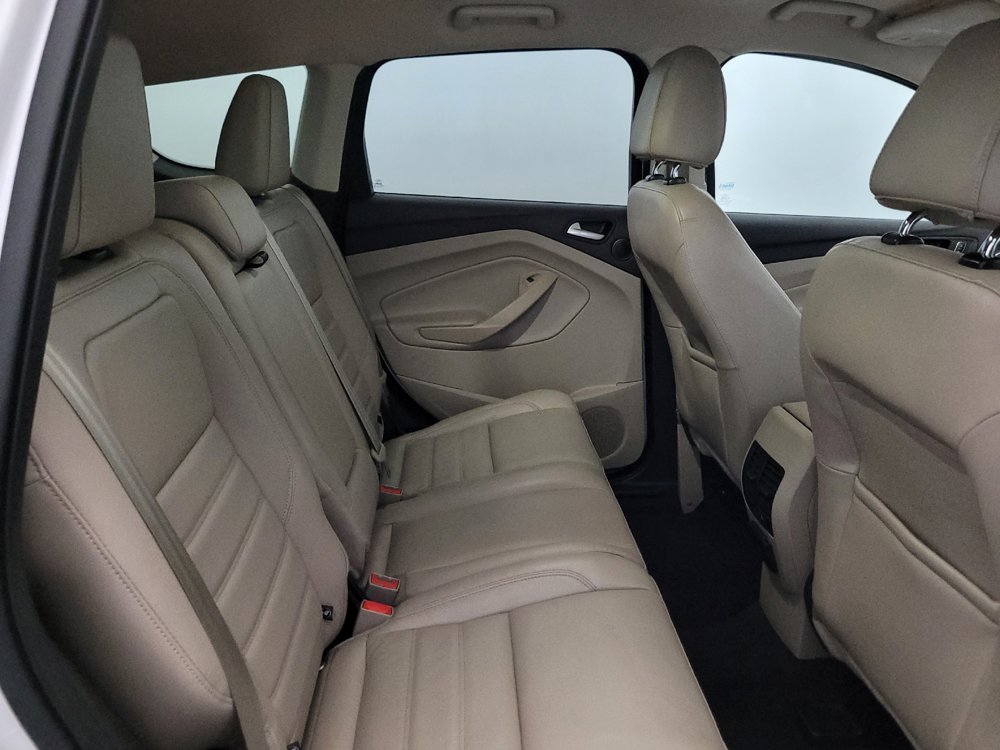 Used 2017 Ford Escape SE w/ SE Leather Comfort Package AWD/4WD image 19