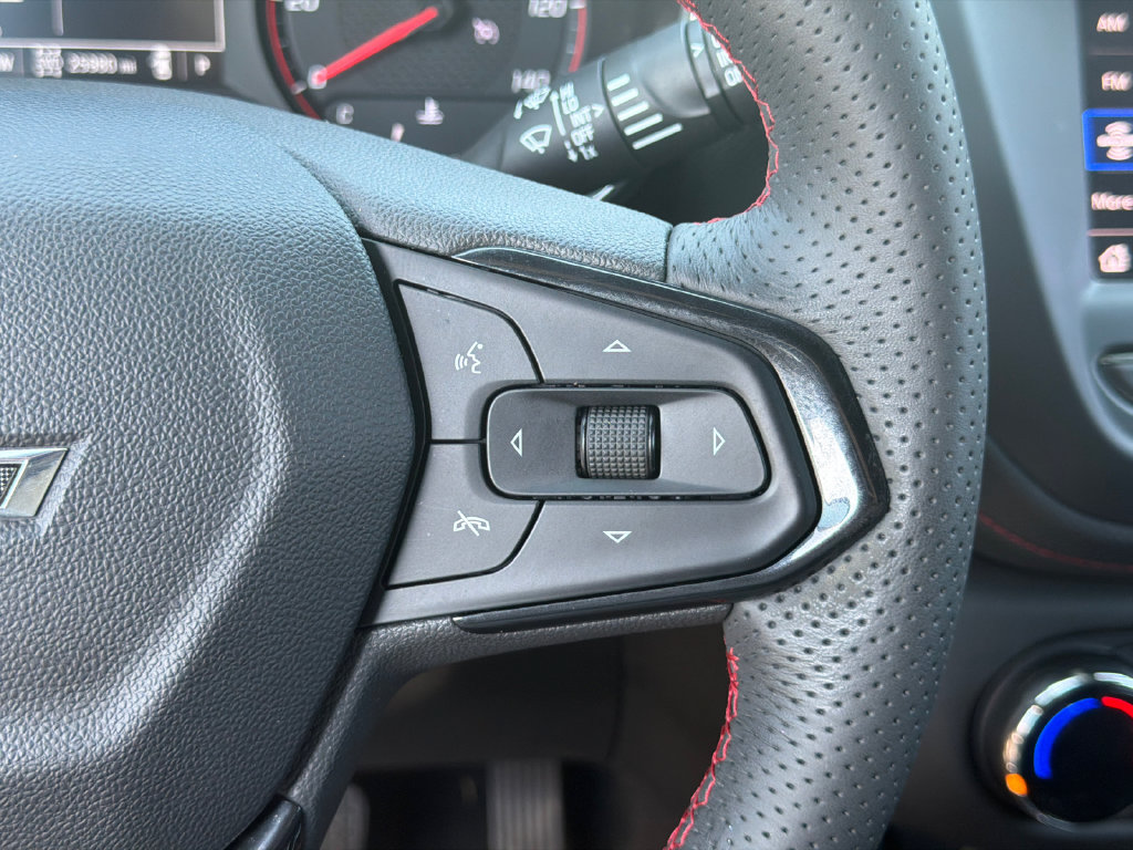 Used 2023 Chevrolet TrailBlazer RS AWD/4WD image 25