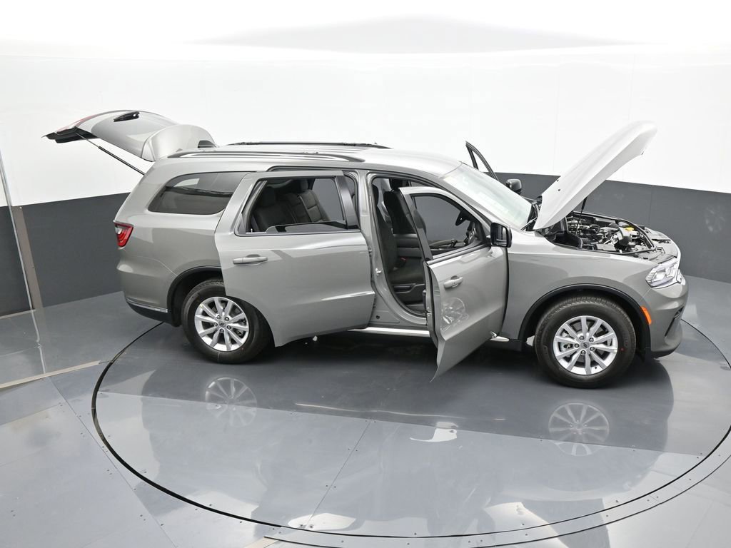 Used 2024 Dodge Durango SXT w/ 3rd Row Seating Group image 45