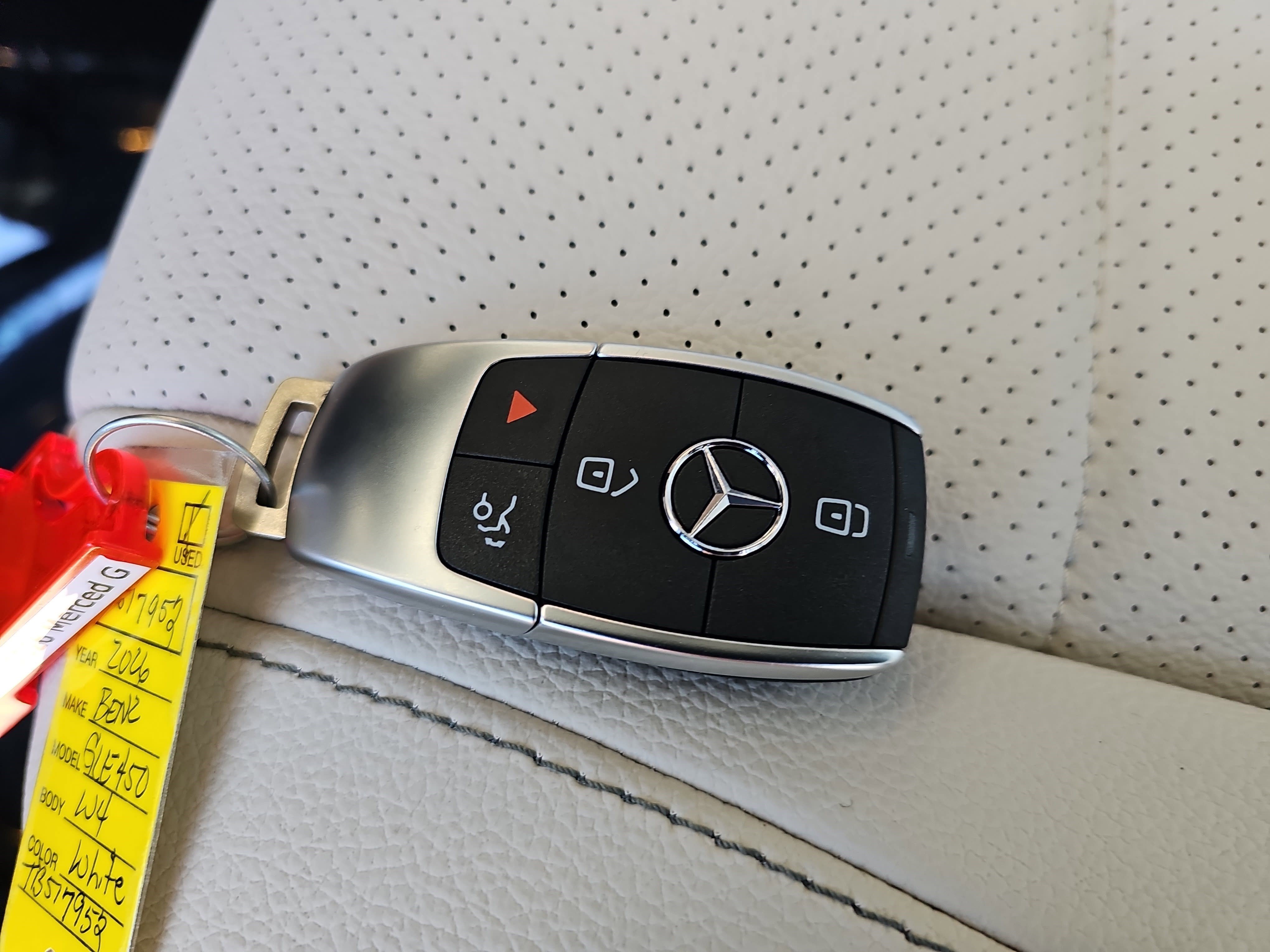 Certified 2026 Mercedes-Benz GLE 450 4MATIC image 38