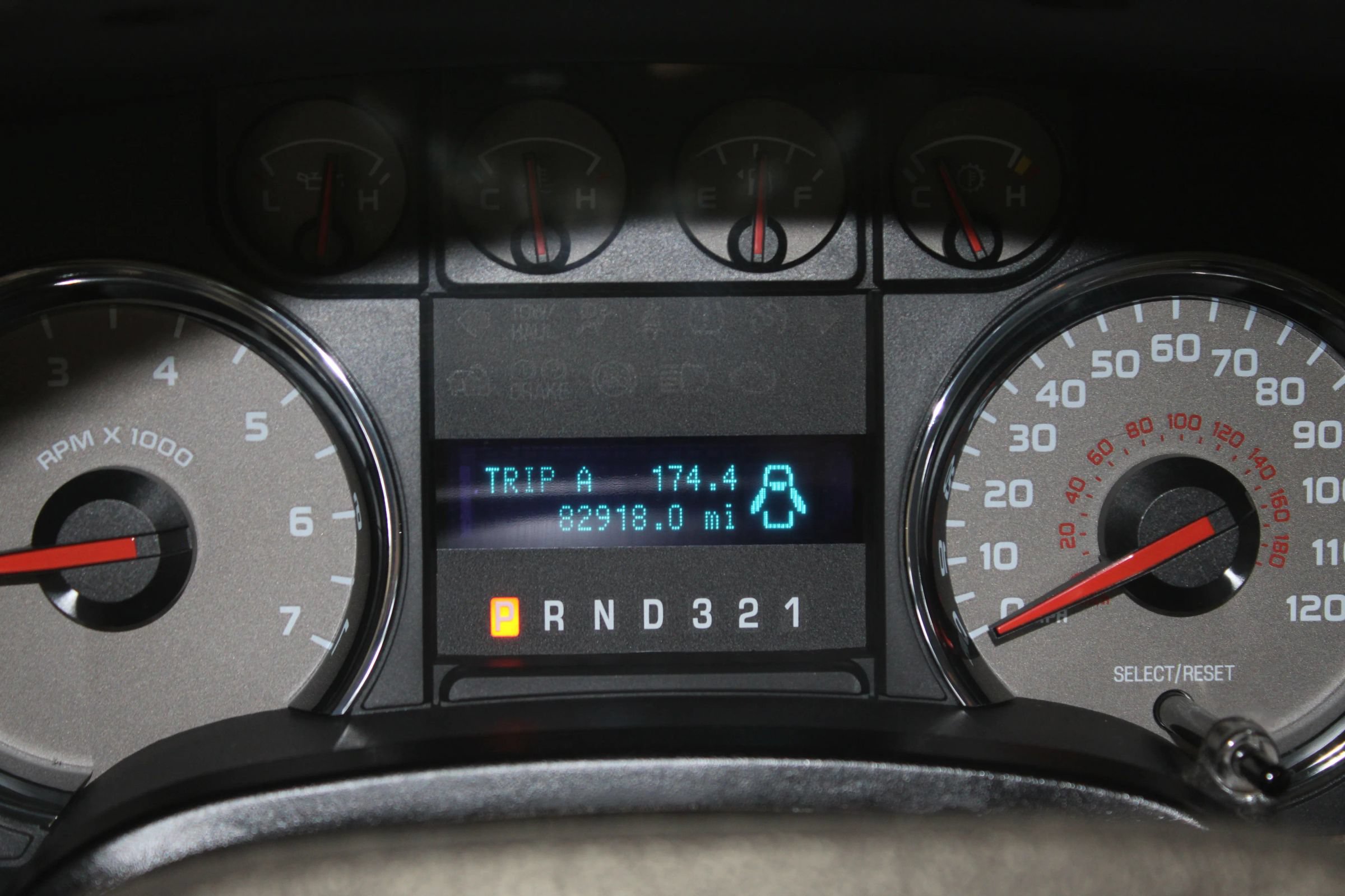 Used 2010 Ford F150 XLT RWD image 13