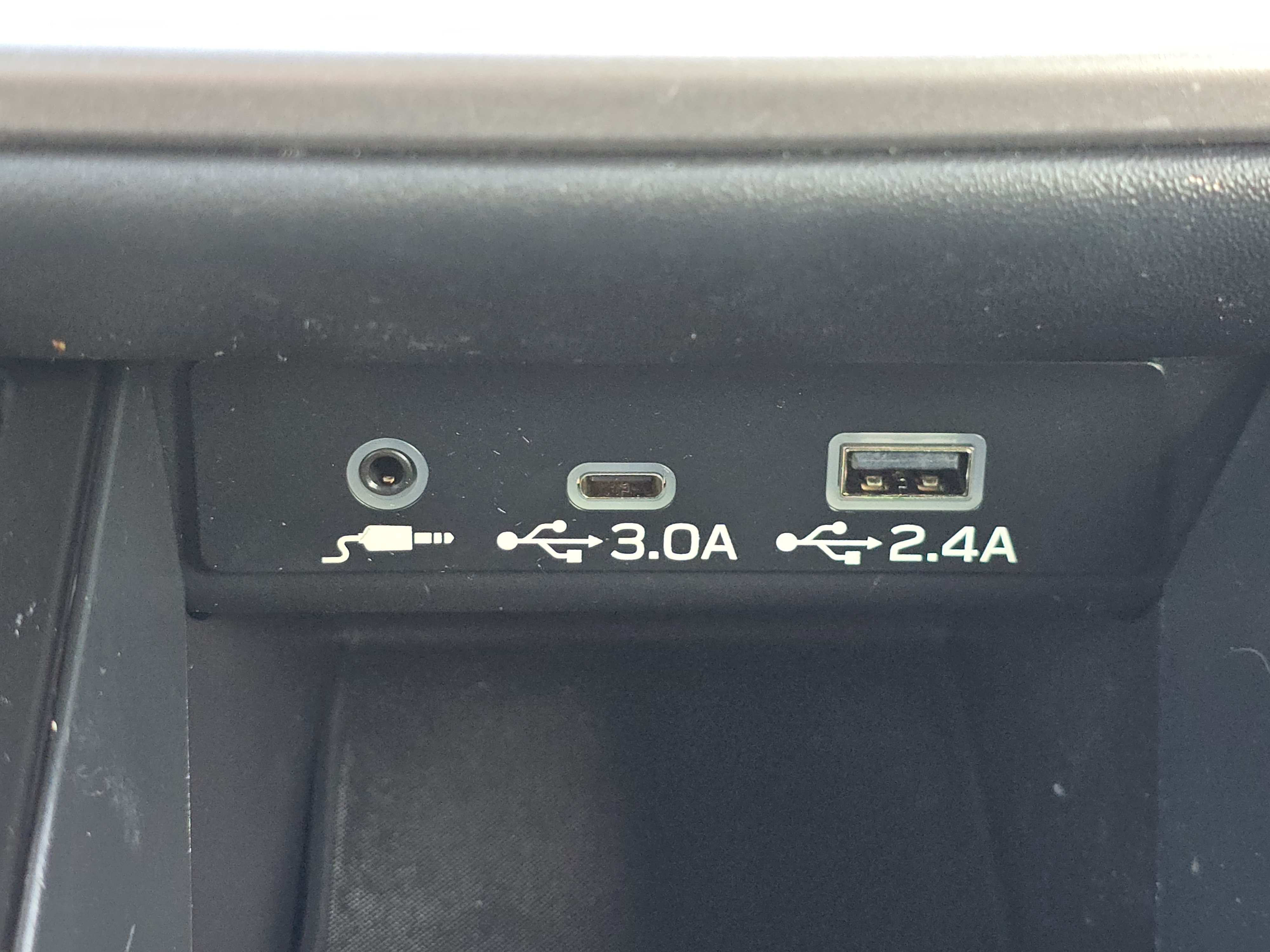 Certified 2024 Subaru Outback Limited AWD/4WD image 13