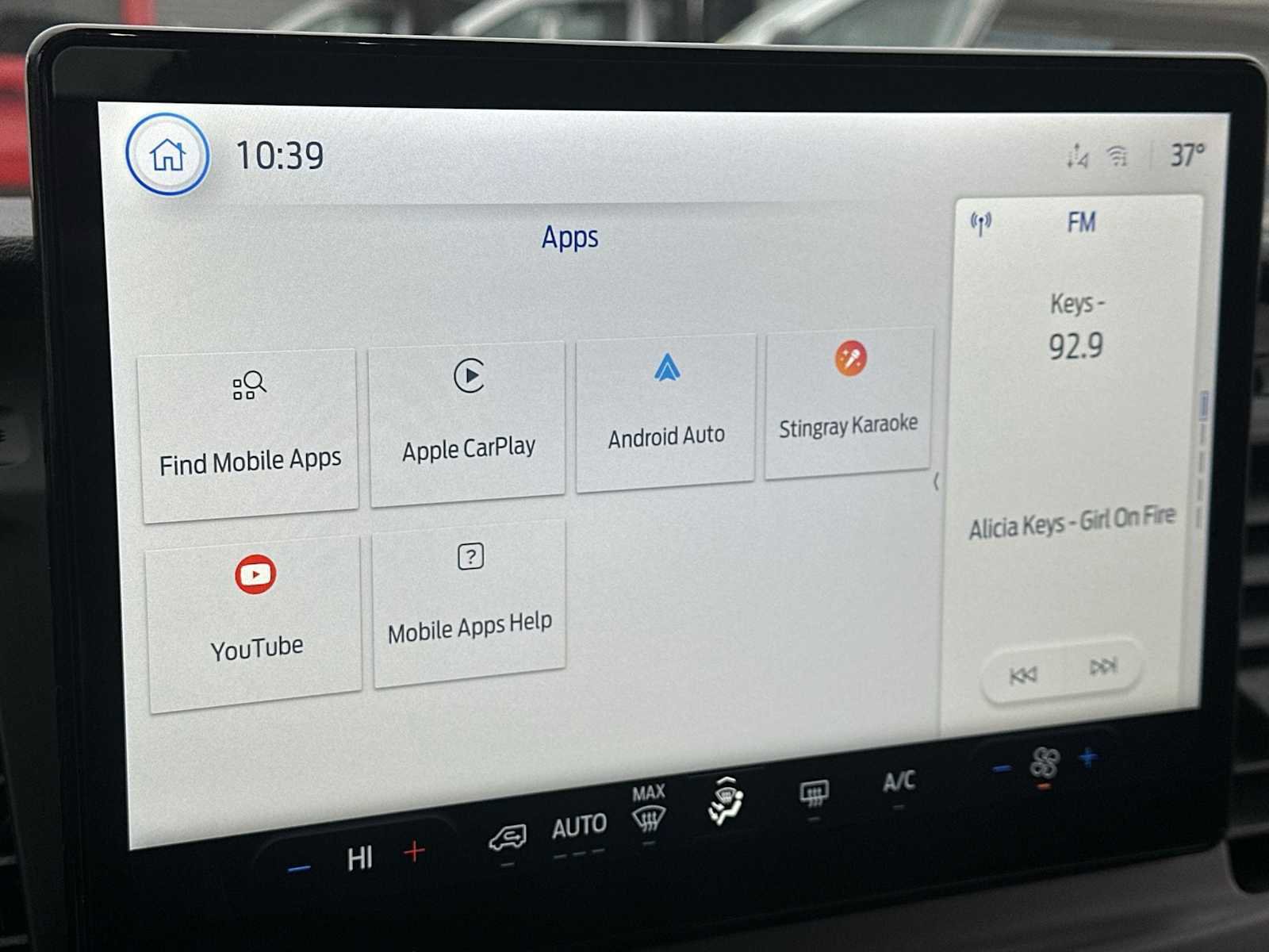New 2026 Ford Transit 350 148 High Roof Extended AWD w/ Load Area Protection Package image 13