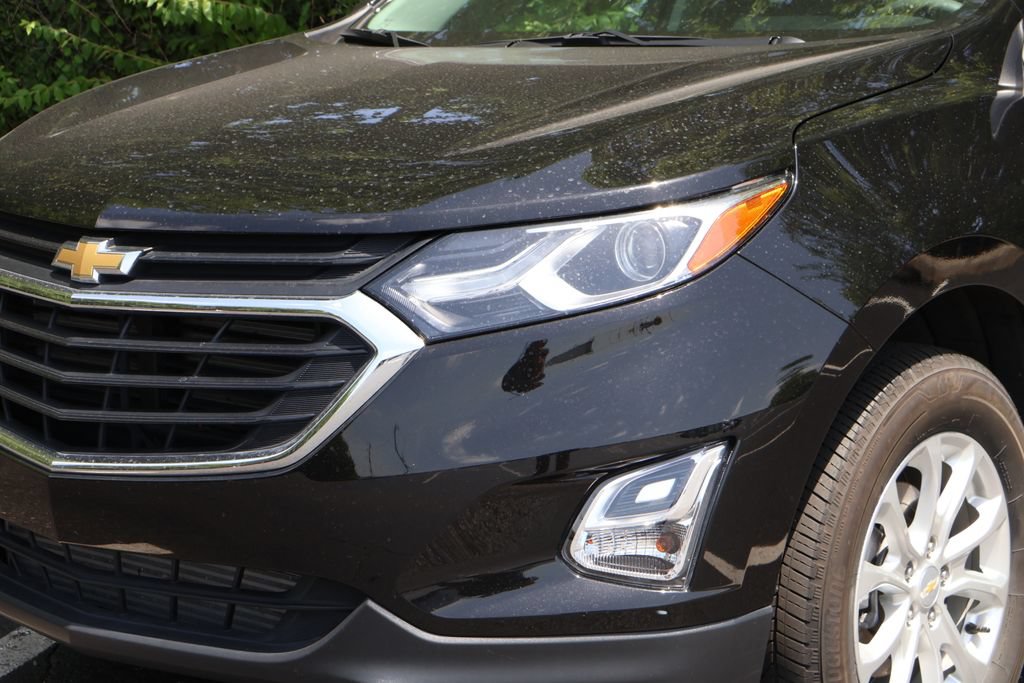 Certified 2021 Chevrolet Equinox LS w/ LS Convenience Package AWD/4WD image 3