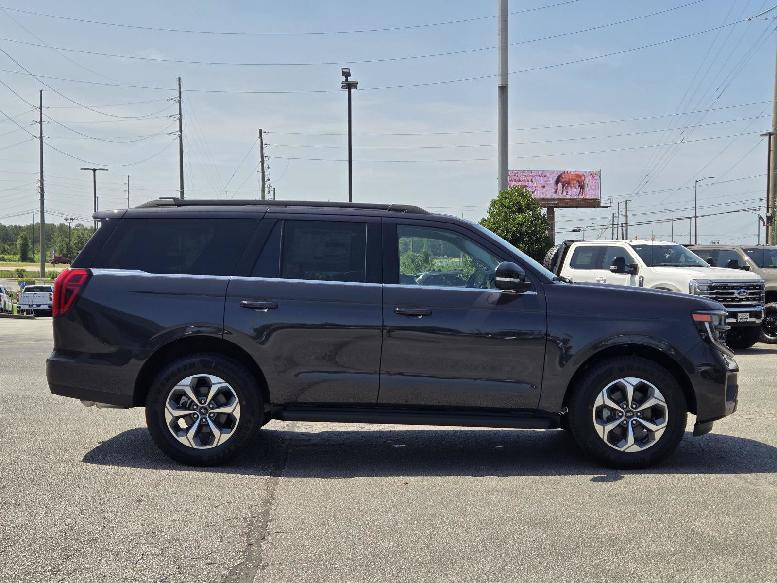 New 2027 Ford Expedition Active RWD image 7