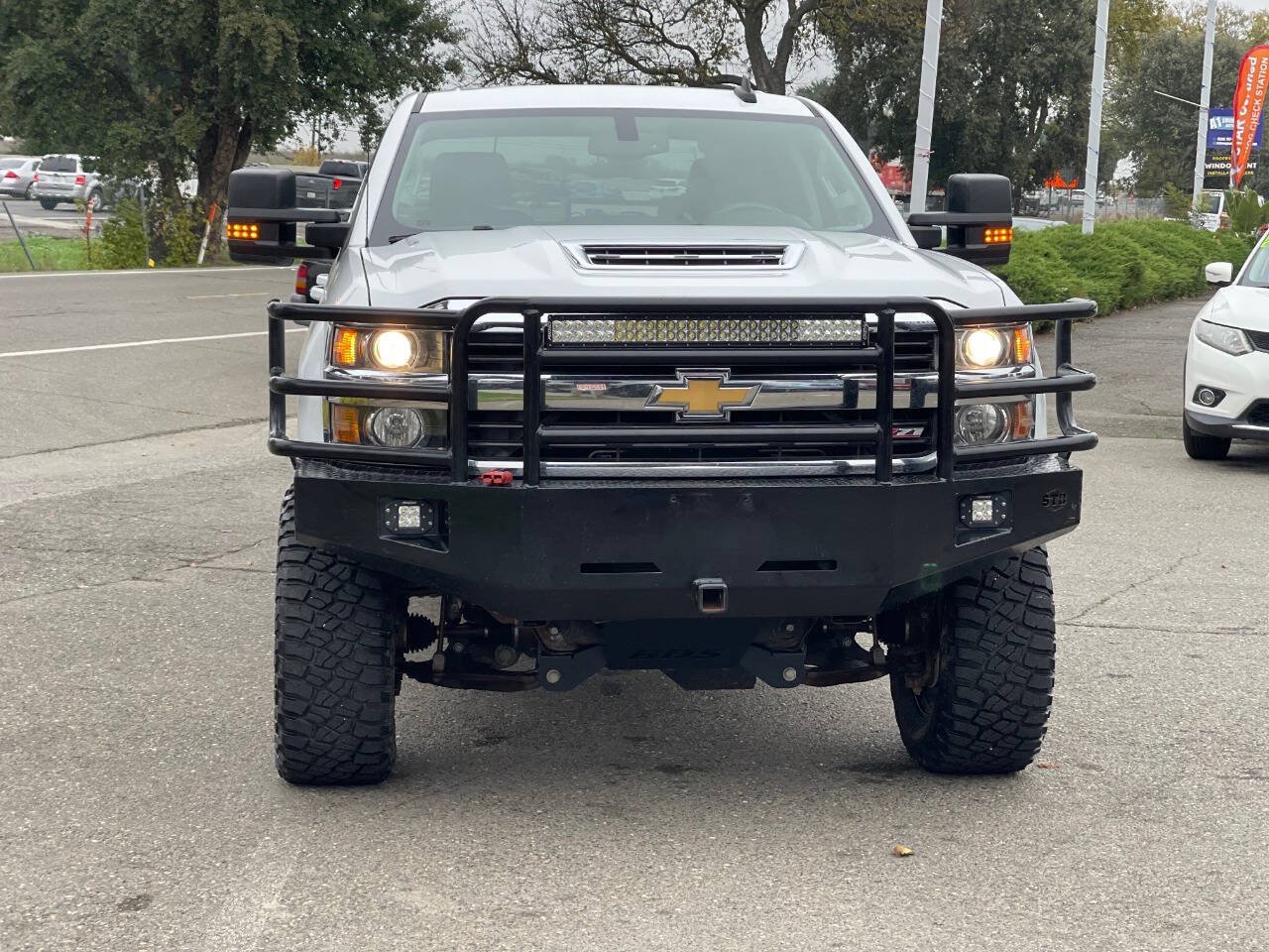 Used 2017 Chevrolet Silverado 2500 LT w/ Z71 Package, Off-Road AWD/4WD image 10