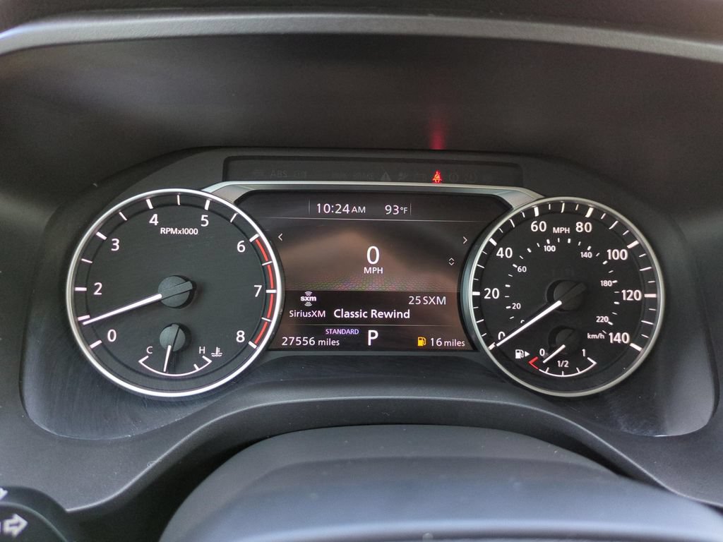 Certified 2025 Nissan Rogue SV FWD image 21