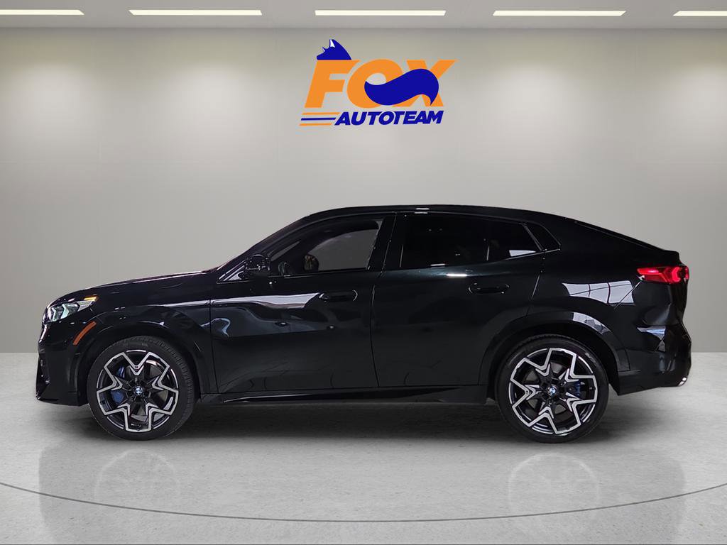 Used 2024 BMW X2 M35i AWD/4WD image 2