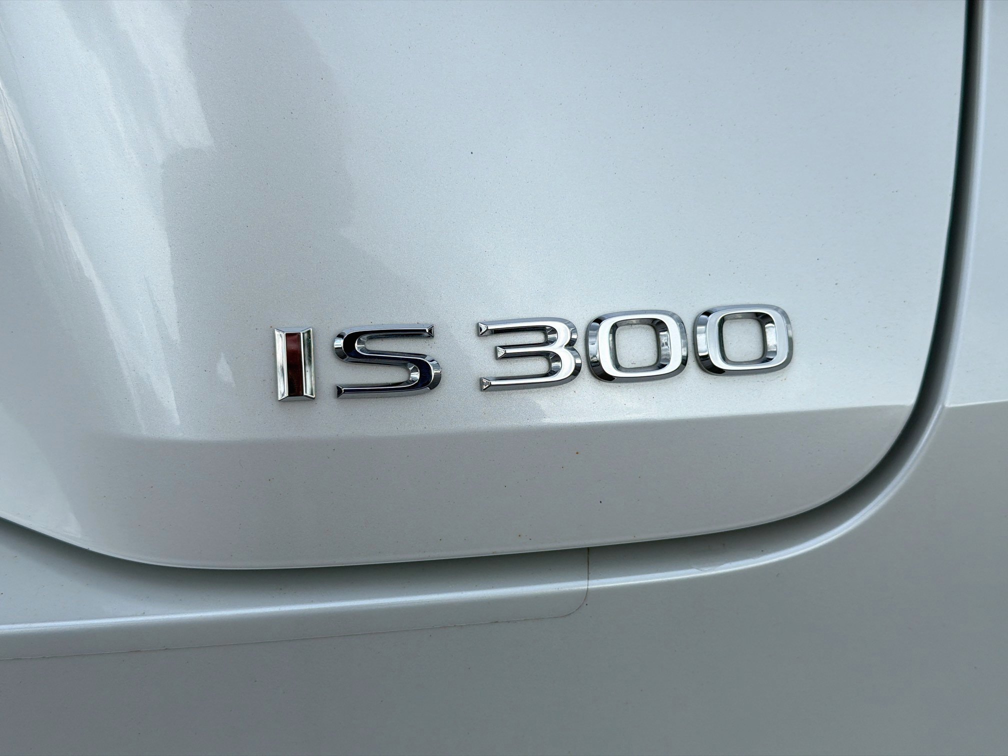 Used 2023 Lexus IS 300 w/ Comfort Package RWD image 11