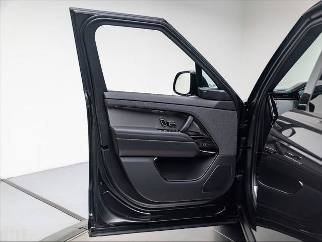 New 2026 Land Rover Range Rover Sport Dynamic SE AWD/4WD image 23