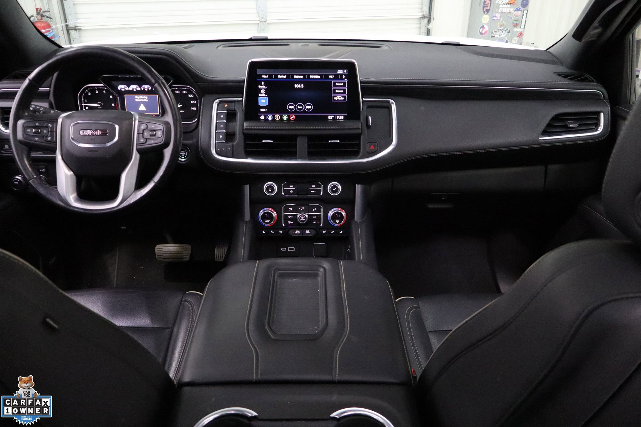 Used 2021 GMC Yukon SLT w/ SLT Premium Package image 30