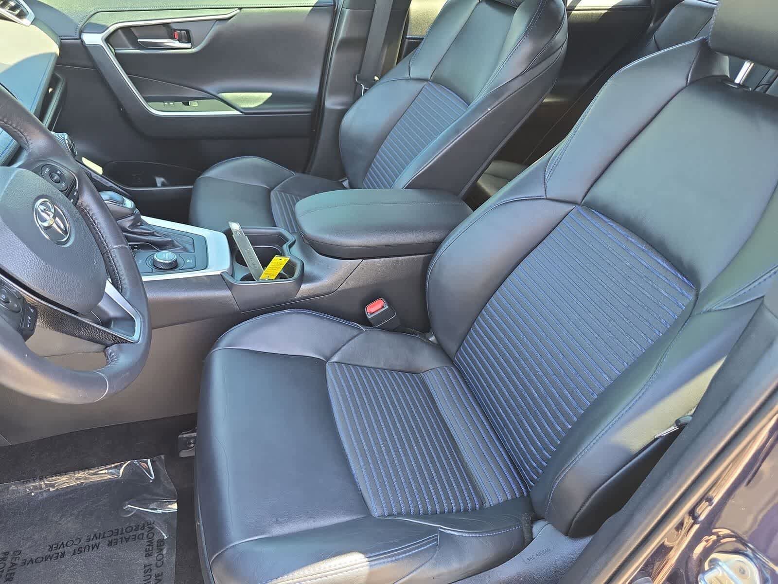 Used 2020 Toyota RAV4 XSE AWD/4WD image 17