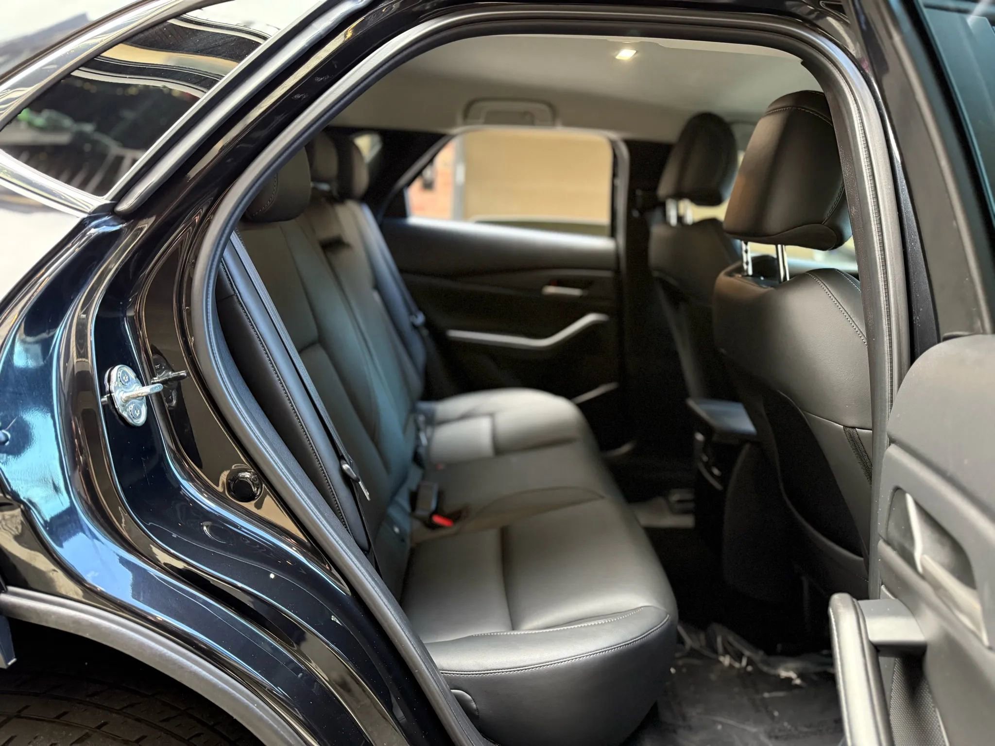 Used 2021 MAZDA CX-30 AWD 2.5 S w/ Select Package image 22