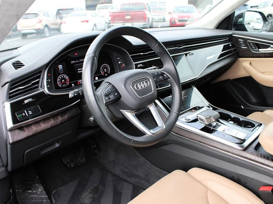 Used 2022 Audi Q8 Prestige AWD/4WD image 17