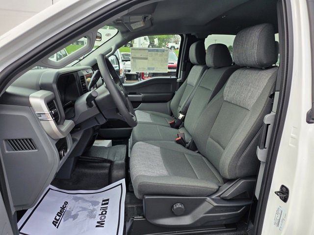New 2025 Ford F350 XLT w/ Snow Plow Prep Package image 12