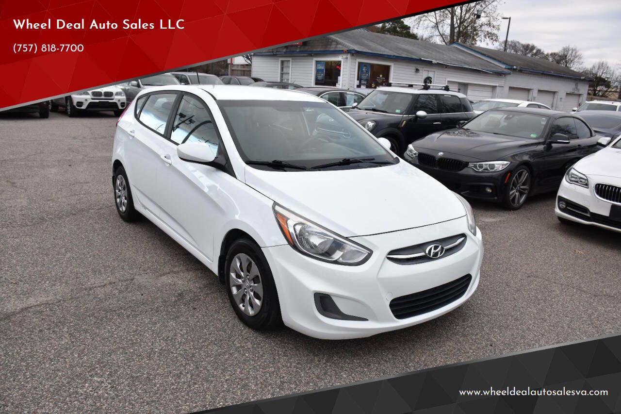 Used 2017 Hyundai Accent SE image 2
